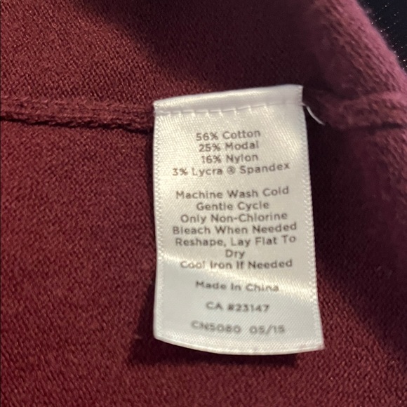 Talbots Women’s Maroon Turtleneck Cotton Sweater size Small - Picture 3 of 8